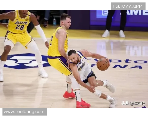 火箭与湖人激战回顾精彩集锦尽在在线nbag3赛事直播